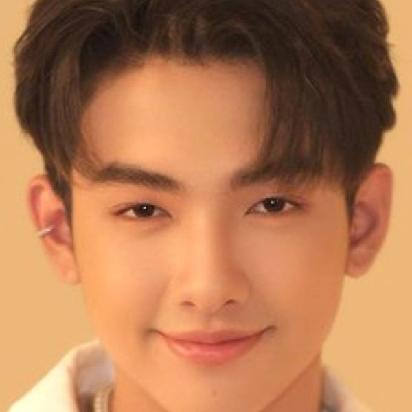 สิงหา สิทธินนท์ โรจนเมธากุล