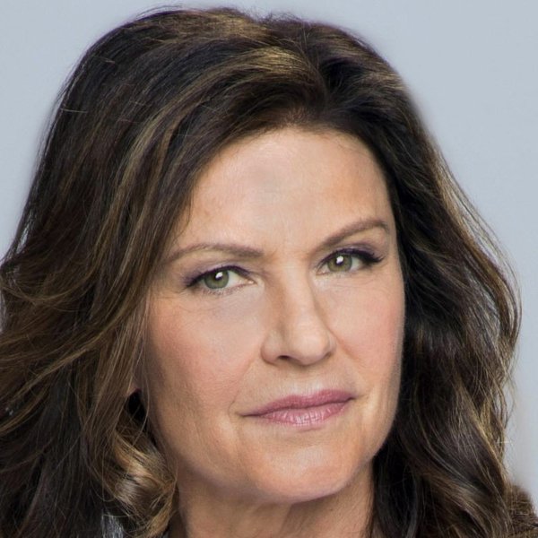 Wendy Crewson