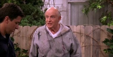 Watch Everybody Loves Raymond Season 5, Episode 13: Super Bowl