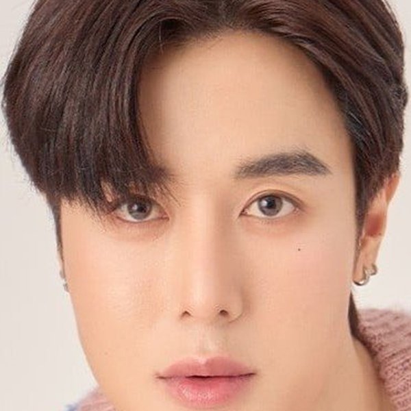 วีรยุทธ จันทร์สุข