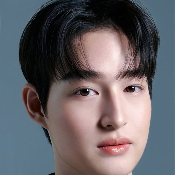 อัครภัทร์ สุทธิเธียรณรงค์