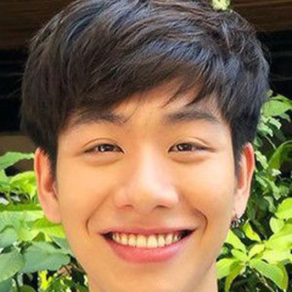 รัฐเขต สันติมหกุล