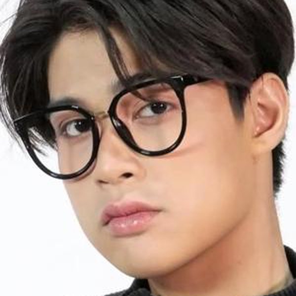 Peeratouch Chaweewong