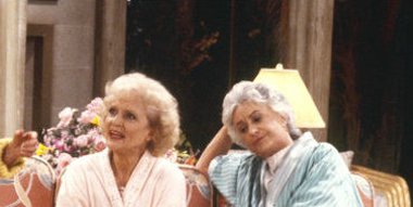 Watch The Golden Girls Season 7