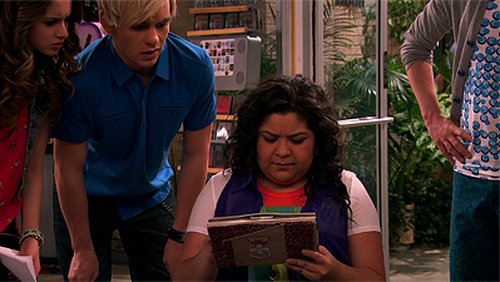 austin and ally glee clubs and glory miles