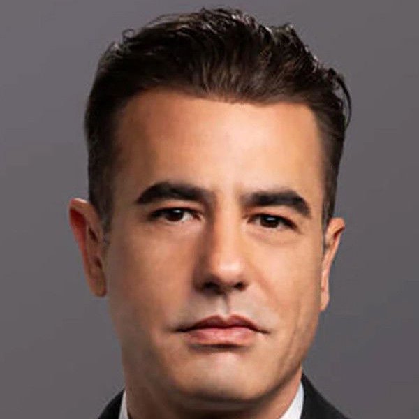 Tayanç Ayaydın