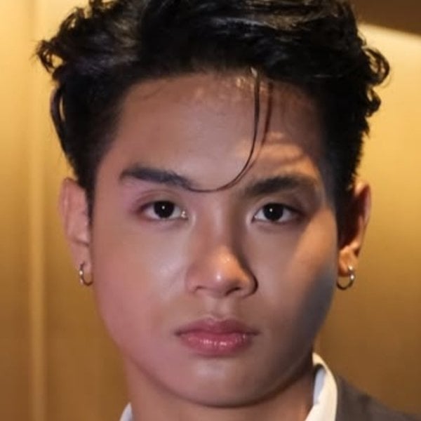 ภรภัทร แผ่นนภากนก