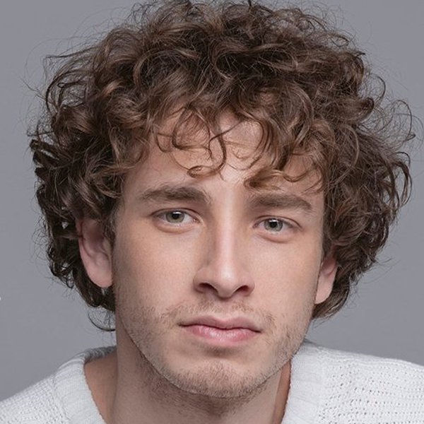 Cem Yiğit Üzümoğlu