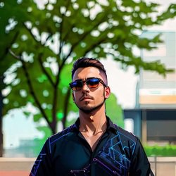 avatar de du commentaire : Ennuyeux, aucun charisme des acteurs, univers pas crédible. 