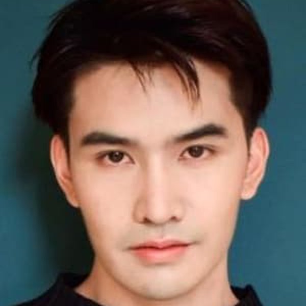 Menz Narongrach Tharedkiattikul