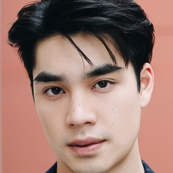 สรรเพชญ์ คุณากร