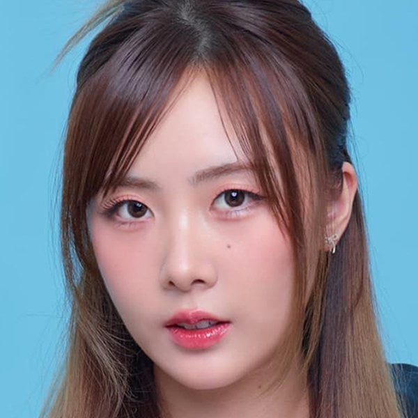 ขมิ้น มณิภา รู้ปัญญา