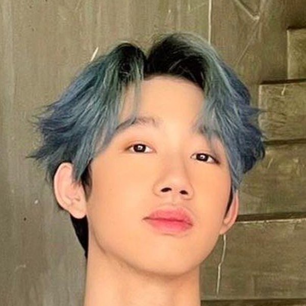 Focus Jirapat Pakkawin