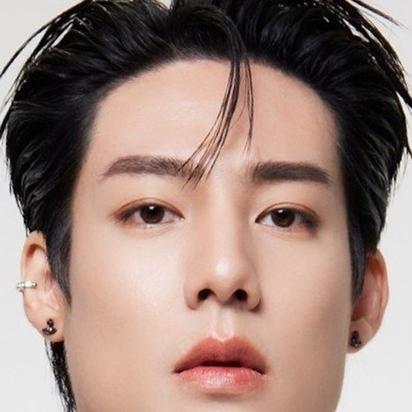 เหมวิช ขวัญอำไพพันธุ์