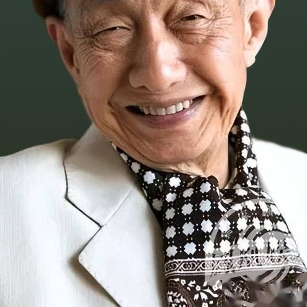 Huang Zongluo