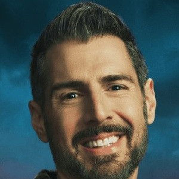 Rob Cesternino