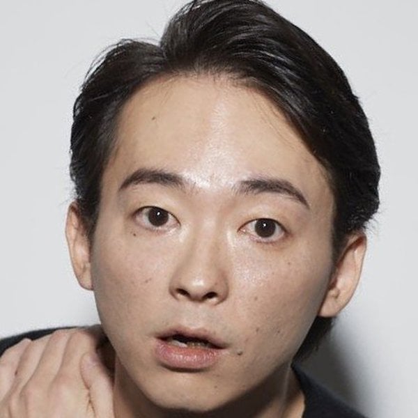 ワタナベケイスケ