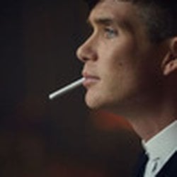 avatar de du commentaire : J'adooore! Je suis entrain de dévorer les épisodes un à un! 
Lucky me passionne depuis que j'ai vu Boardwalk Empire alors un documentaire sur sa vie,...