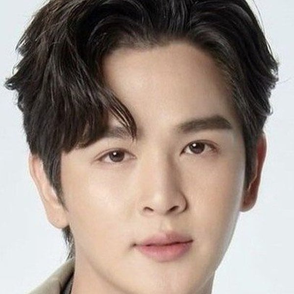 ณัฐพล วงศาวณิชชากร