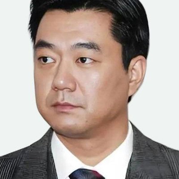 Dong Yong