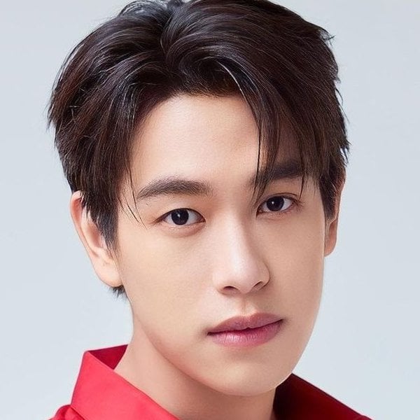 ปลื้ม ธยศทรณ์ ไวยฉัยยา