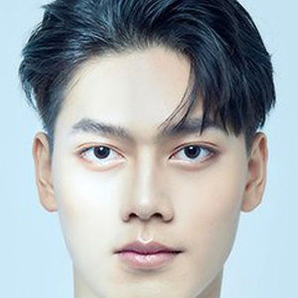 กัน ณัฐสกรรจ์ ไชยโรจน์