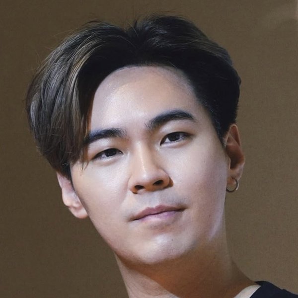 ปรัชญ์ดนัย เนตรประเสริฐกุล